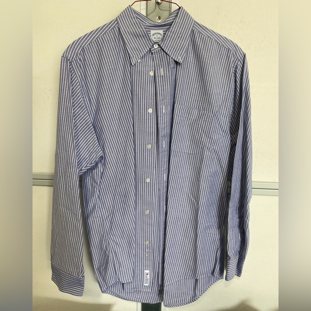 Men’s long sleeve button up